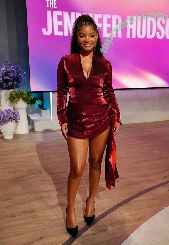 Halle Bailey nude photo #0186 (Little Mermaid / hallebailey)