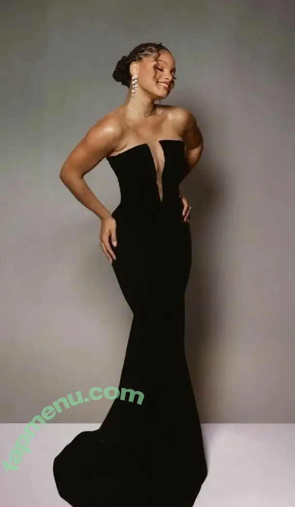 Halle Bailey nude photo #0211 (Little Mermaid / hallebailey)