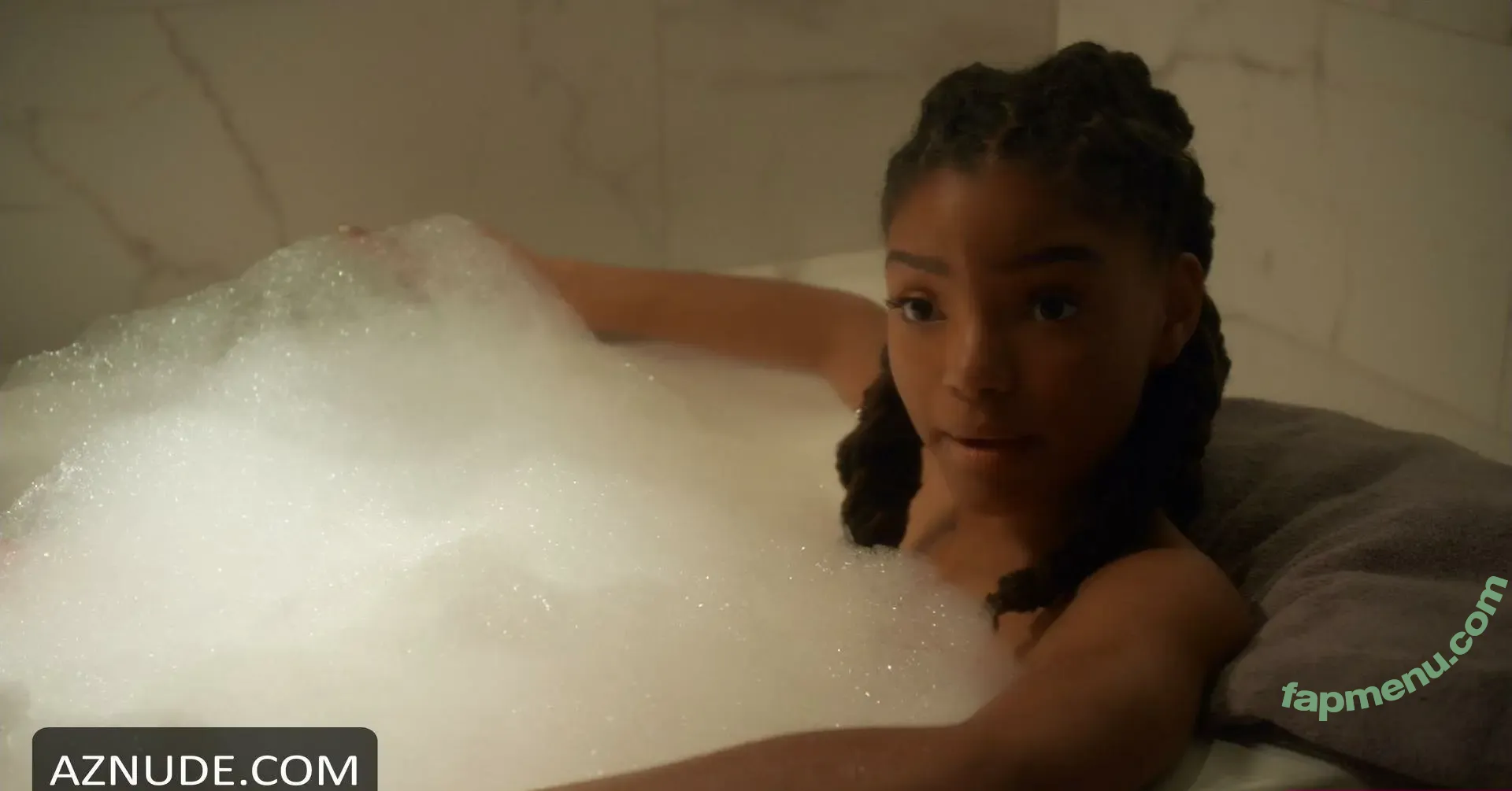 Halle Bailey nude photo #0213 (Little Mermaid / hallebailey)