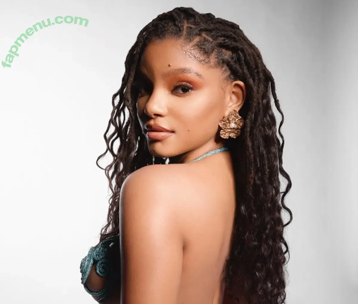 Halle Bailey nude photo #0220 (Little Mermaid / hallebailey)