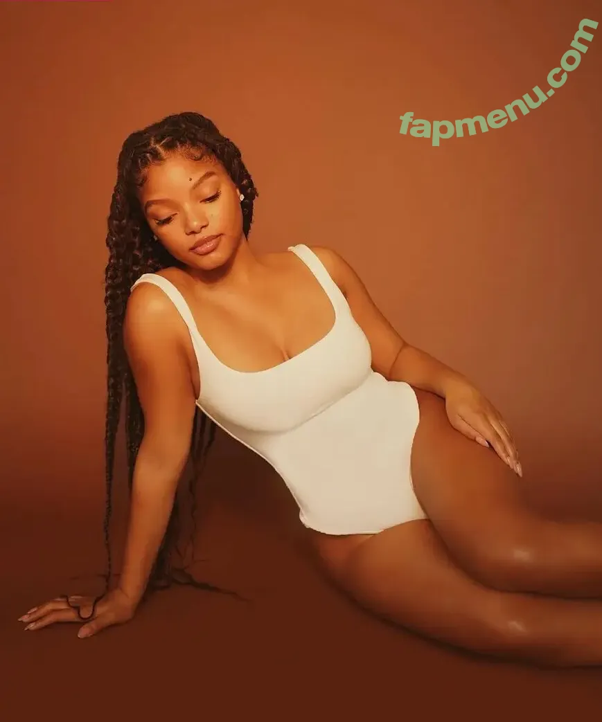 Halle Bailey nude photo #0226 (Little Mermaid / hallebailey)