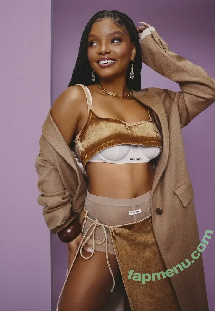 Halle Bailey nude photo #0243 (Little Mermaid / hallebailey)