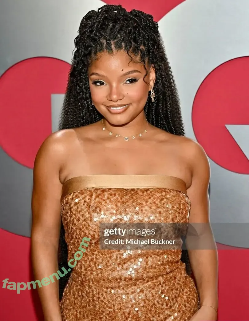 Halle Bailey nude photo #0295 (Little Mermaid / hallebailey)