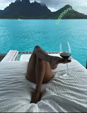 Halle Berry / halleberry / hberry01 nude photo #0829