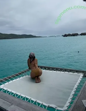 Halle Berry / halleberry / hberry01 nude photo #0833