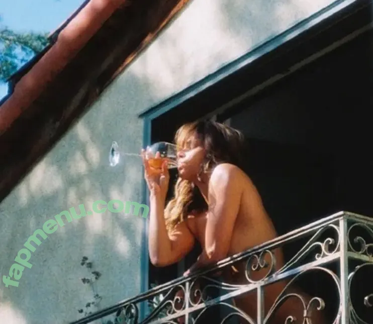 Halle Berry nude photo #0663 (halle_berry / halleberry)