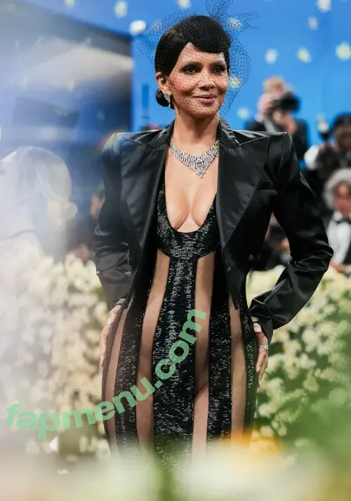 Halle Berry nude photo #0727 (halleberry / hberry01)
