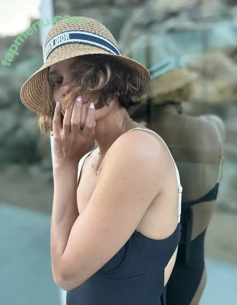 Halle Berry nude photo #0811 (halle_berry / halleberry)