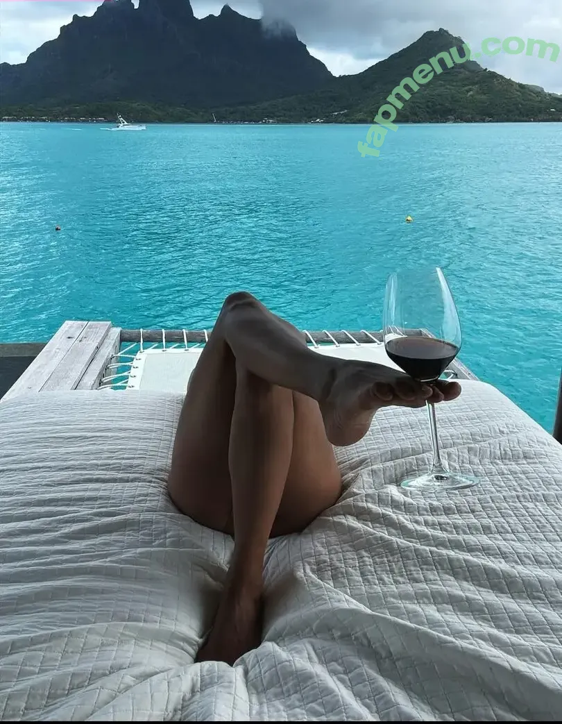 Halle Berry nude photo #0829 (halleberry / hberry01)