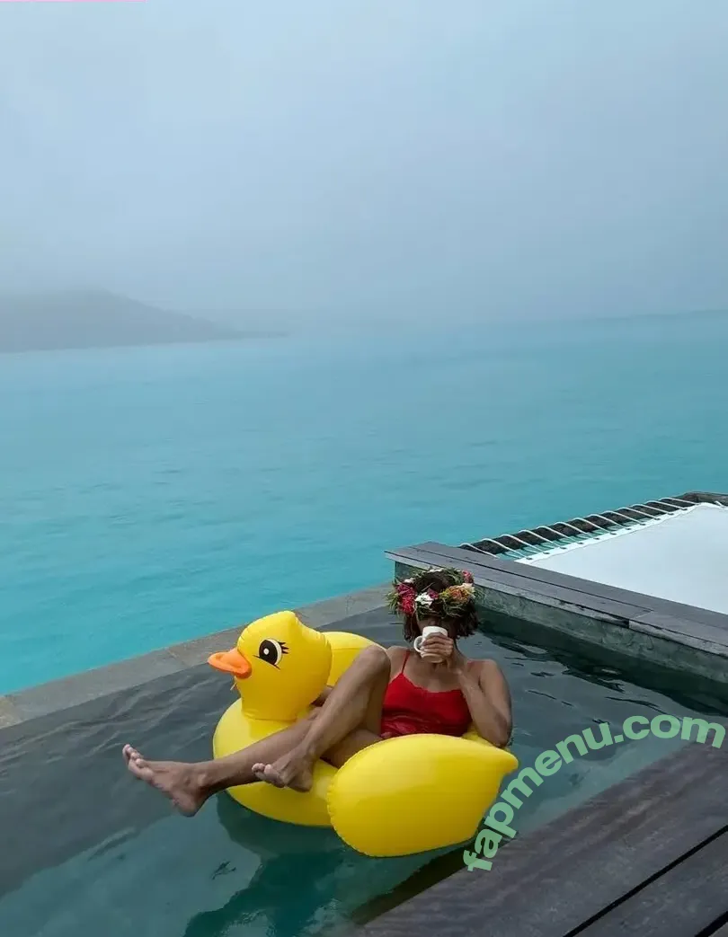 Halle Berry nude photo #0845 (halleberry / hberry01)