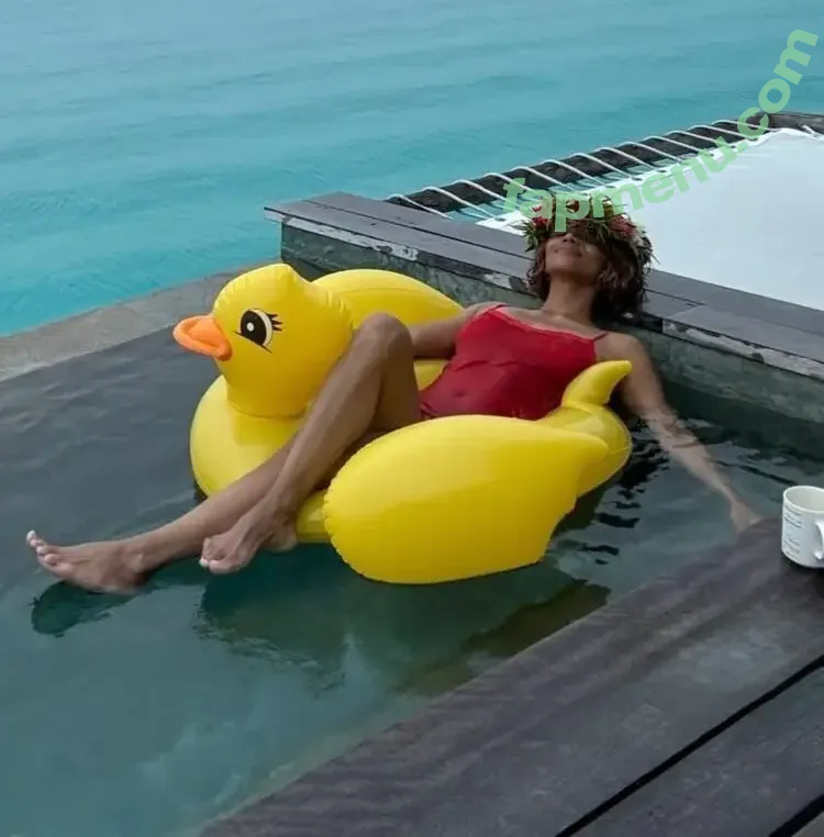 Halle Berry nude photo #0848 (halleberry / hberry01)