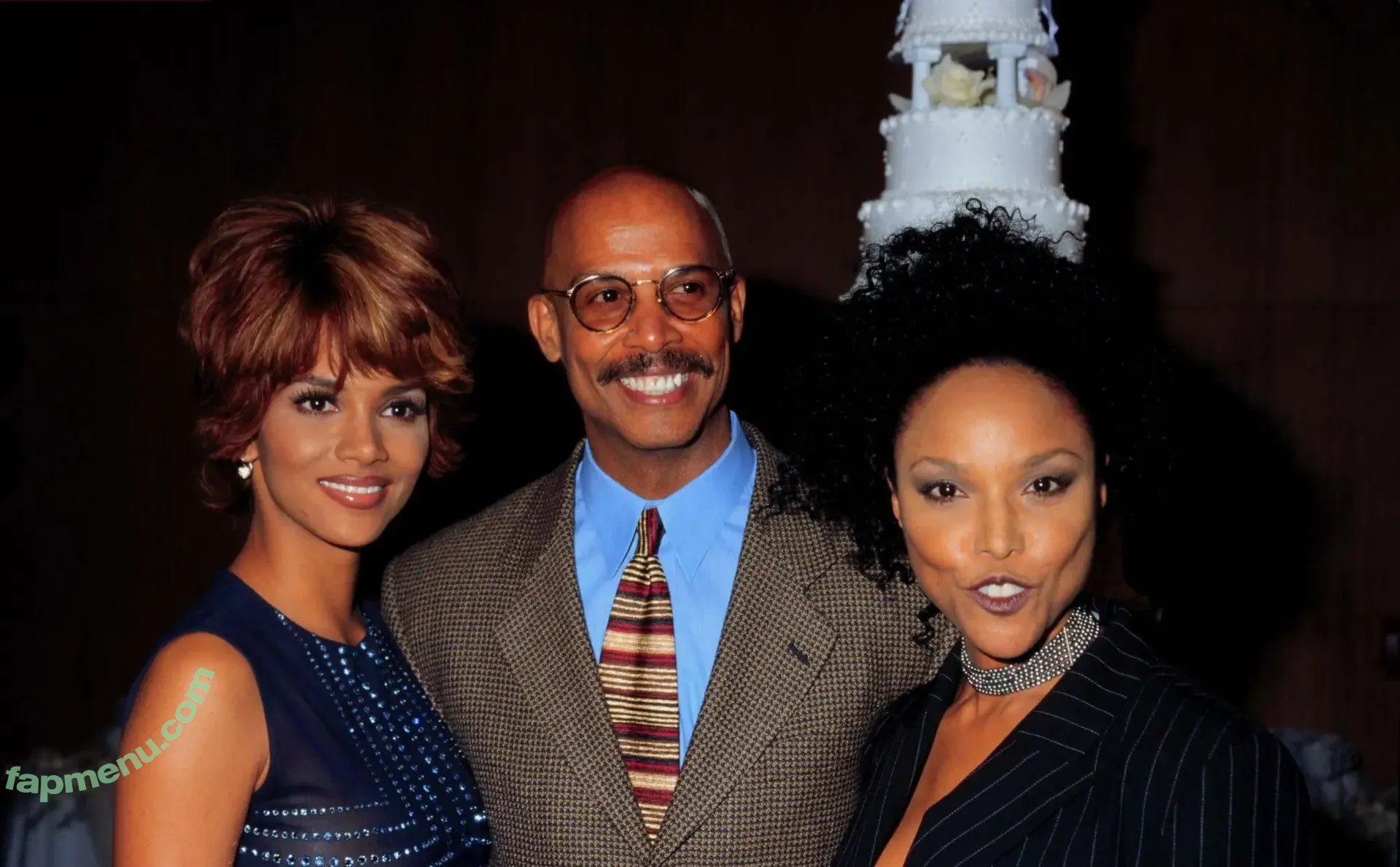 Halle Berry nude photo #0869 (halleberry / hberry01)