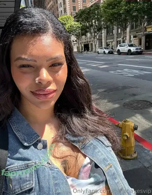 hallehayesvip / hallehayesreal nude photo #0073