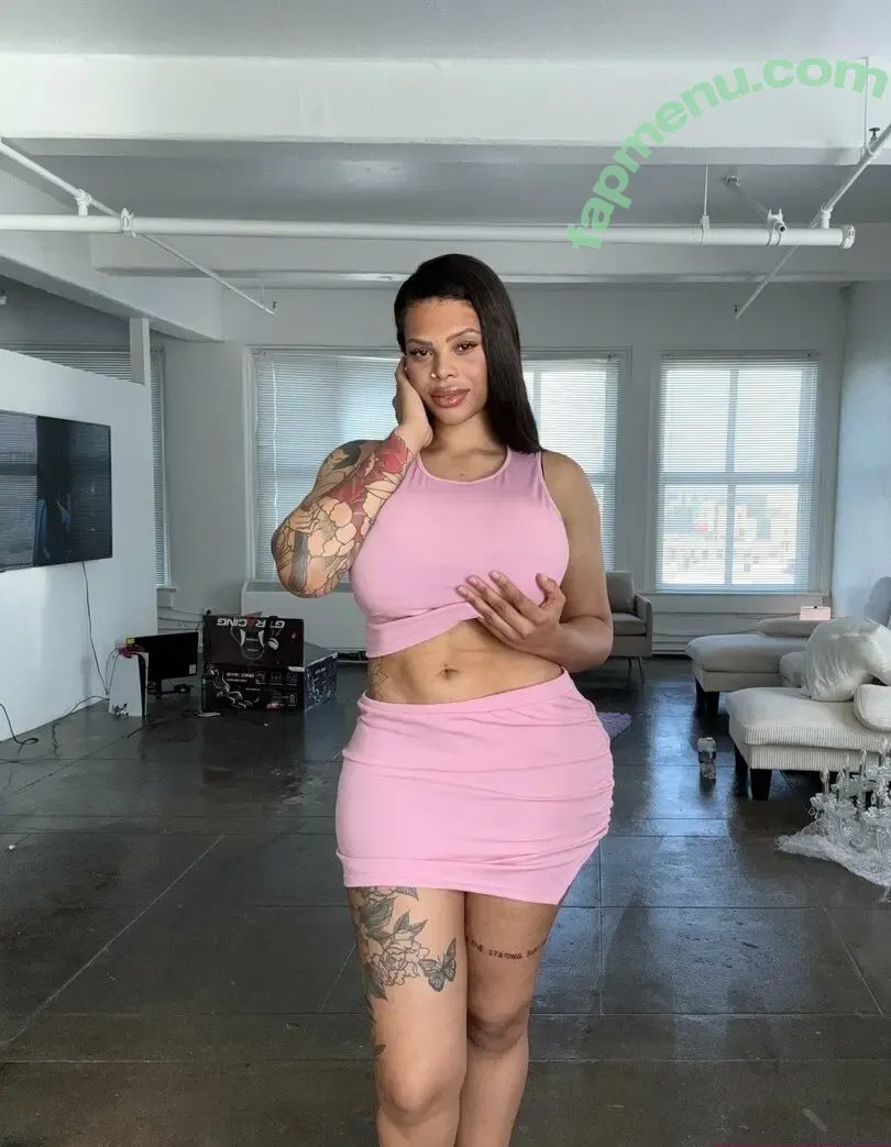 hallehayesvip nude photo #0053 (hallehayesreal)