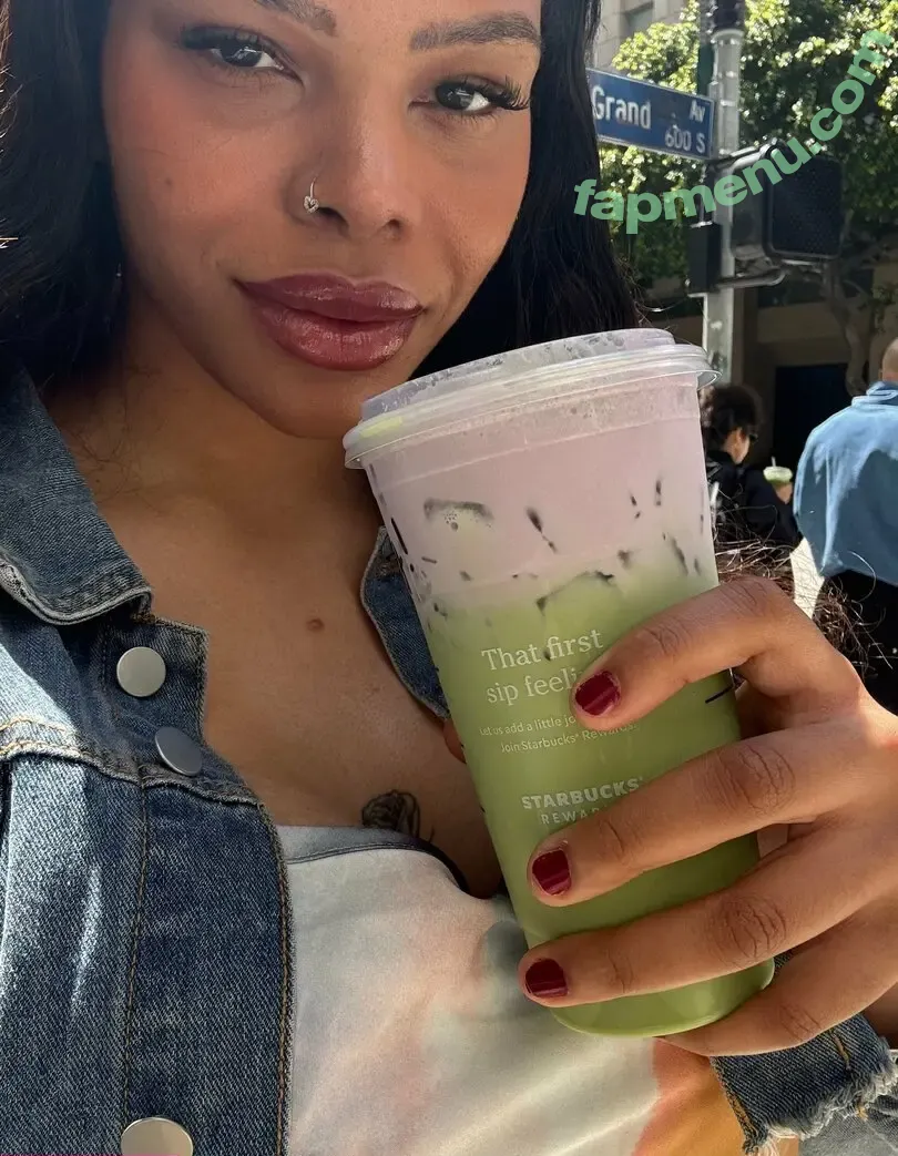 hallehayesvip nude photo #0070 (hallehayesreal)