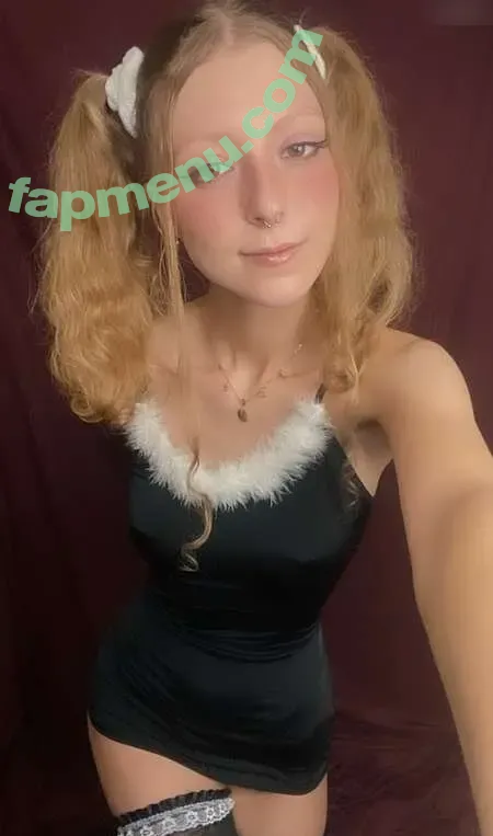 Hallie Gift nude photo #1283 (craziekitten / giftyhippie)