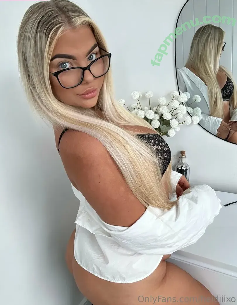 halliexo nude photo #0030 (halliexo)