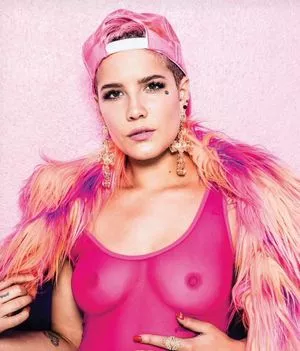 Halsey / iamhalsey / yammahaaa nude photo #0054