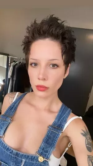 Halsey / iamhalsey / yammahaaa nude photo #0256