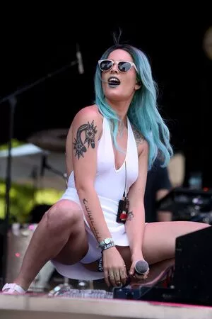 Halsey / iamhalsey / yammahaaa nude photo #0406