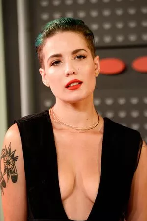 Halsey / iamhalsey / yammahaaa nude photo #0447