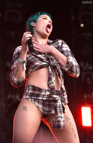 Halsey / iamhalsey / yammahaaa nude photo #0723