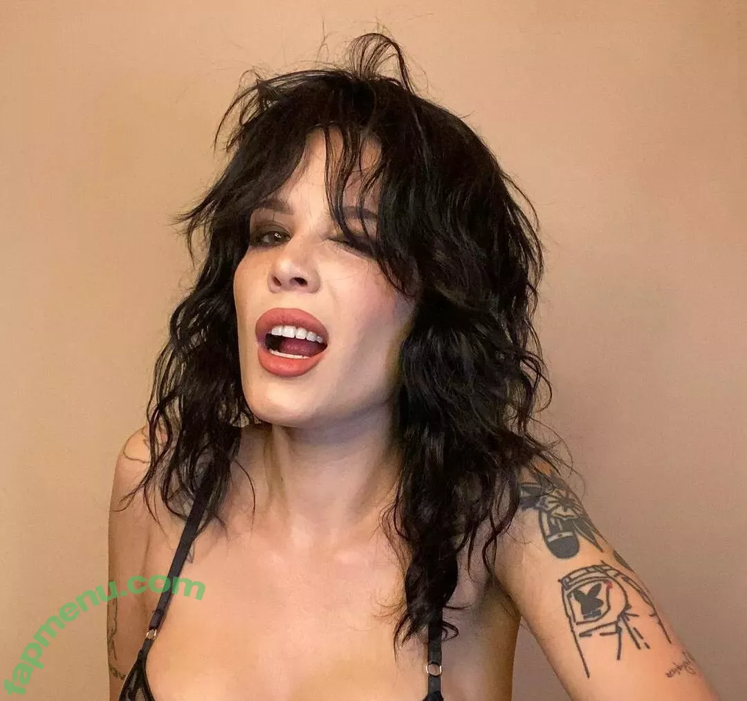 Halsey nude photo #0030 (iamhalsey / yammahaaa)