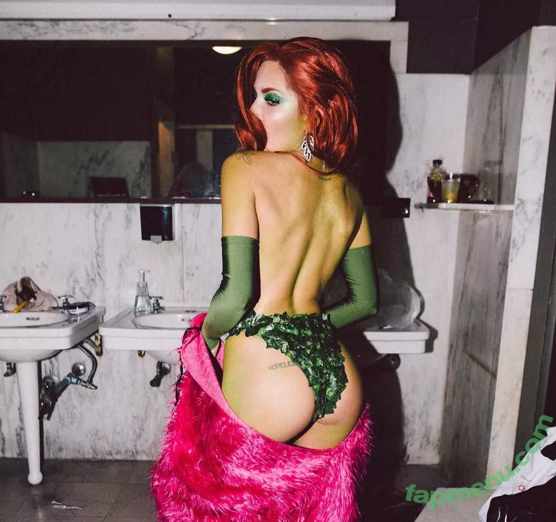 Halsey nude photo #0135 (iamhalsey / yammahaaa)