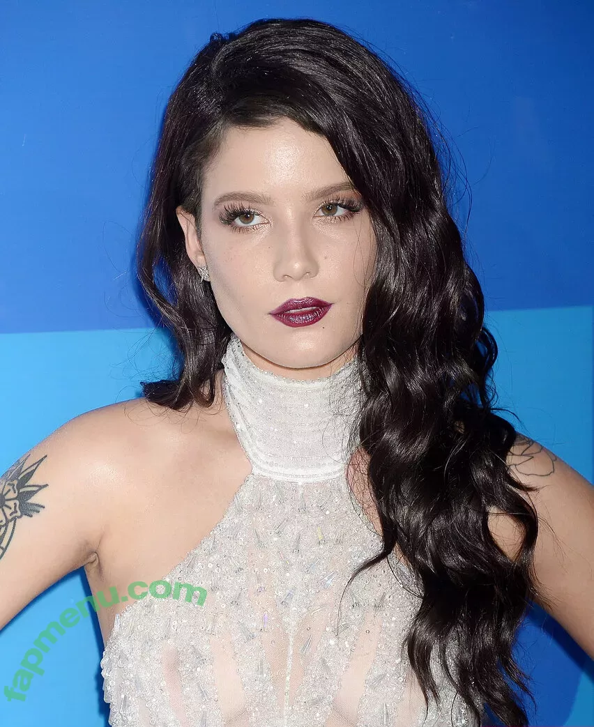 Halsey nude photo #0195 (iamhalsey / yammahaaa)