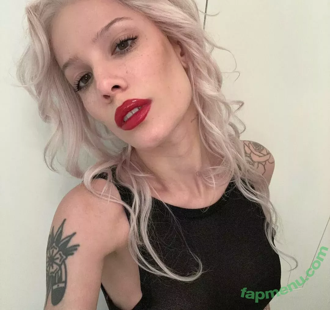 Halsey nude photo #0279 (iamhalsey / yammahaaa)