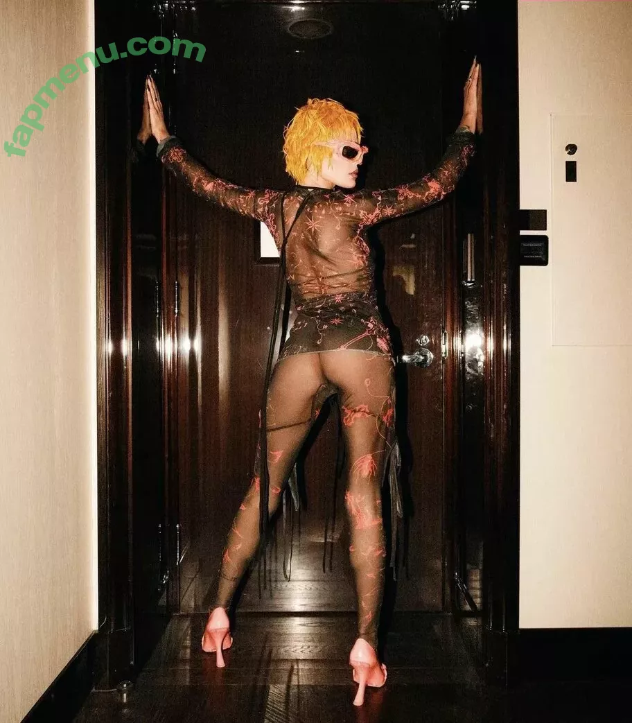 Halsey nude photo #0325 (iamhalsey / yammahaaa)