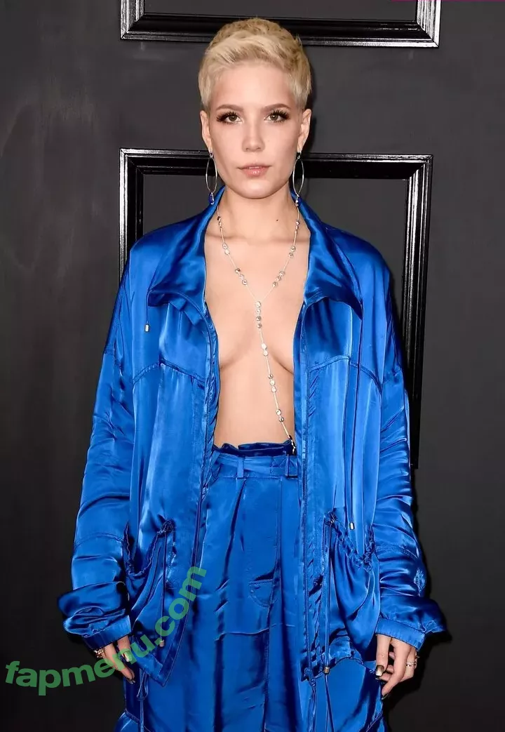 Halsey nude photo #0452 (iamhalsey / yammahaaa)