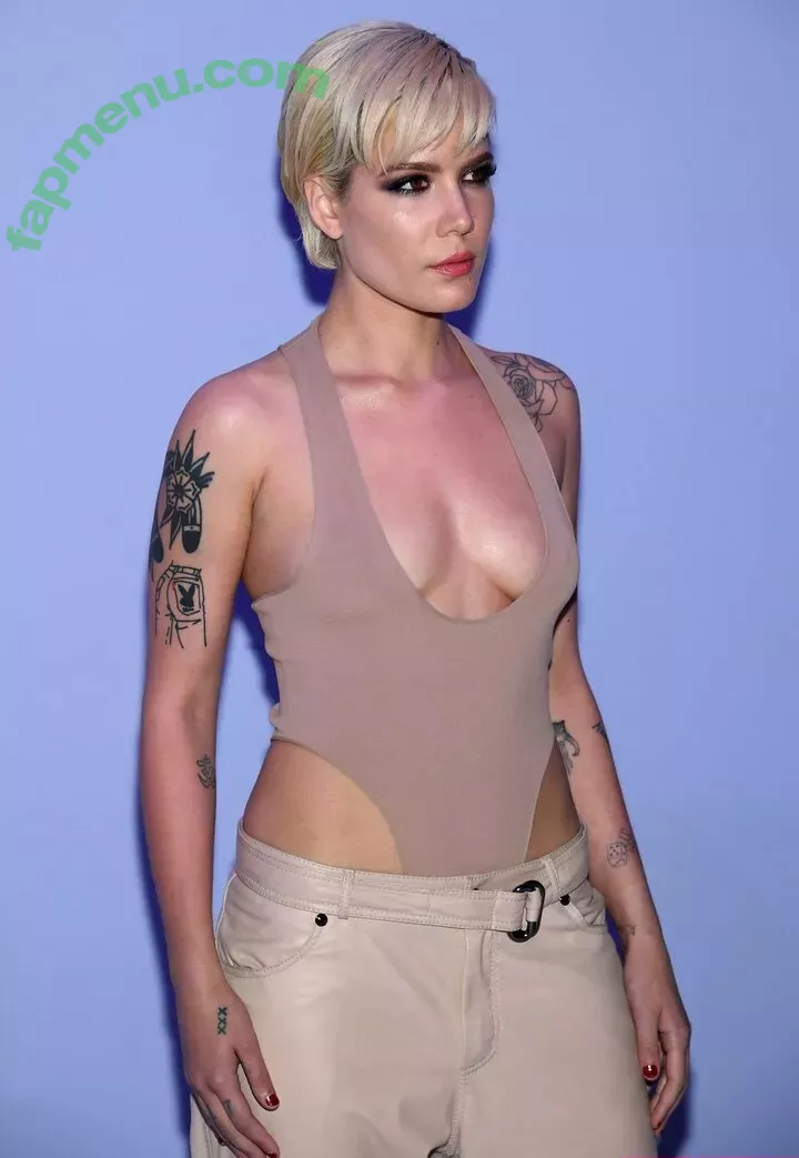 Halsey nude photo #0457 (iamhalsey / yammahaaa)