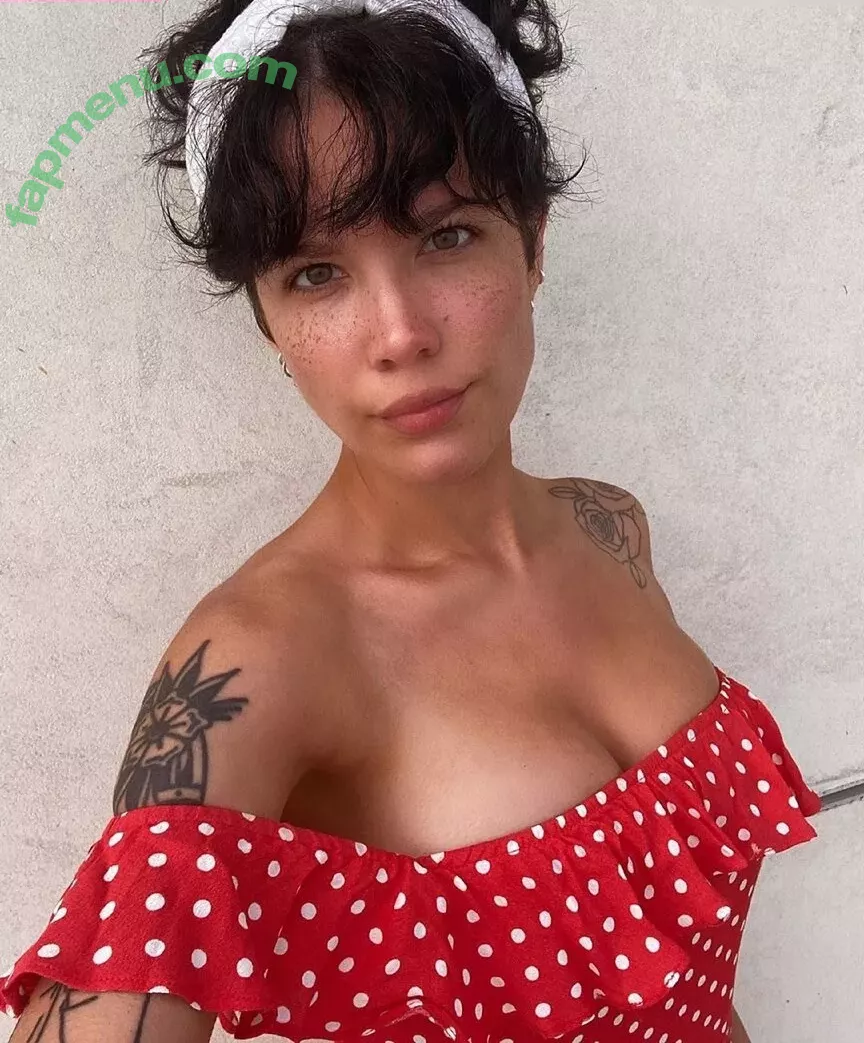 Halsey nude photo #0538 (iamhalsey / yammahaaa)