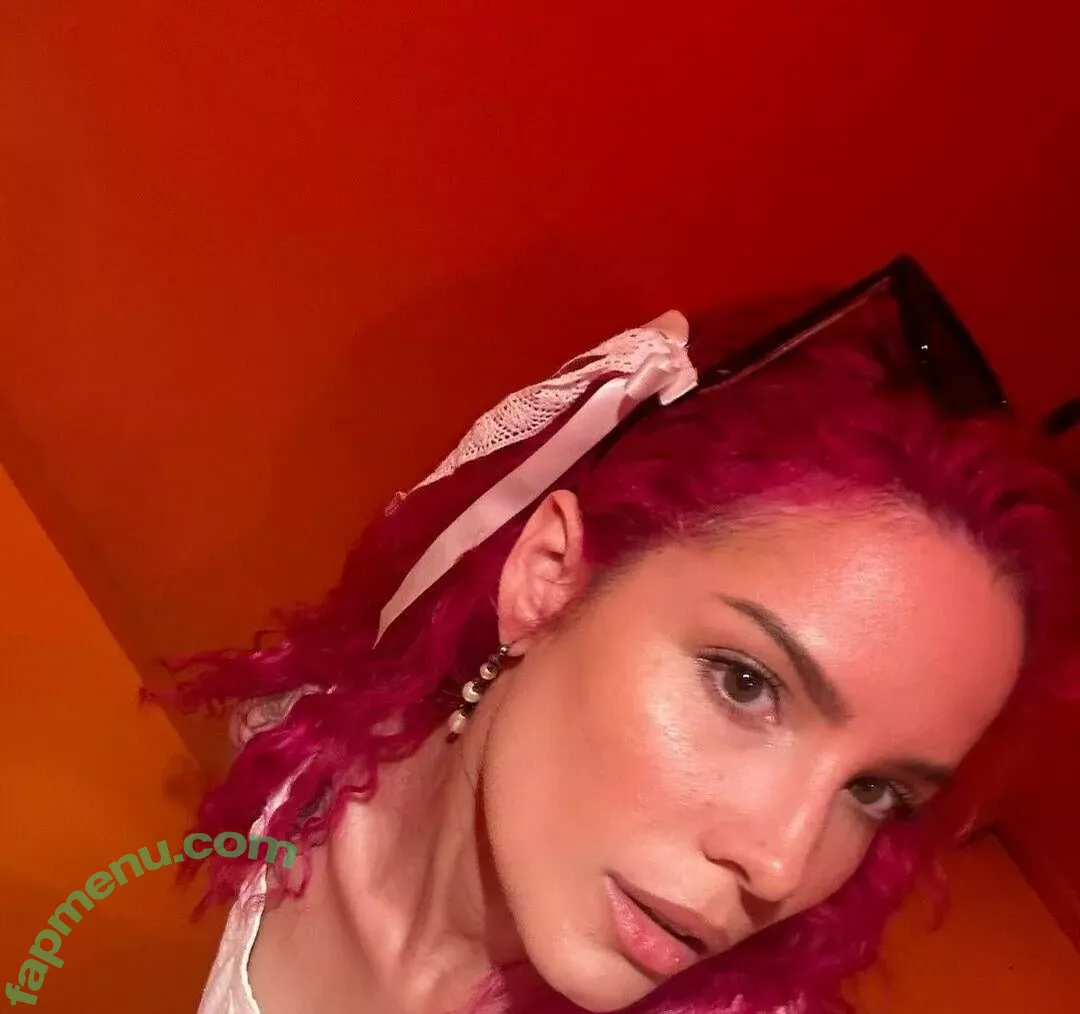 Halsey nude photo #0586 (iamhalsey / yammahaaa)