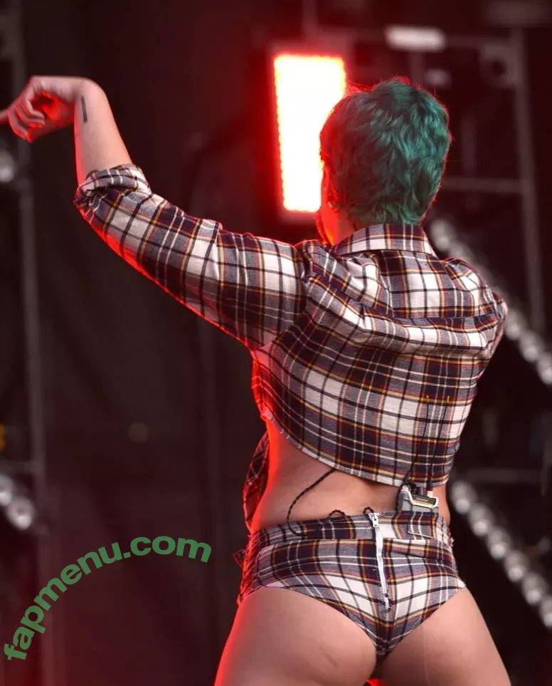 Halsey nude photo #0599 (iamhalsey / yammahaaa)