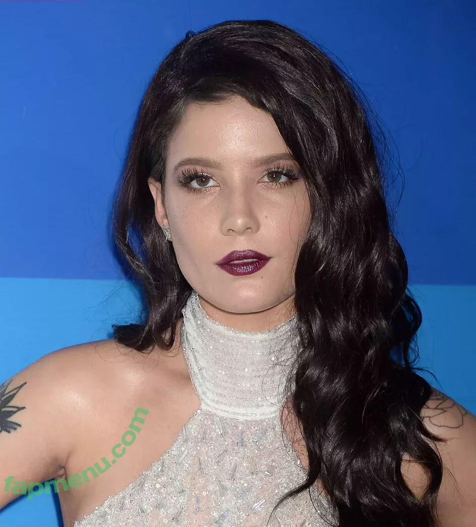 Halsey nude photo #0696 (iamhalsey / yammahaaa)