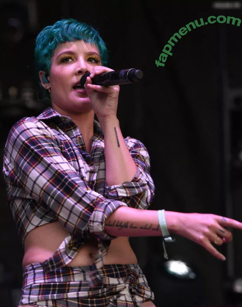 Halsey nude photo #0702 (iamhalsey / yammahaaa)