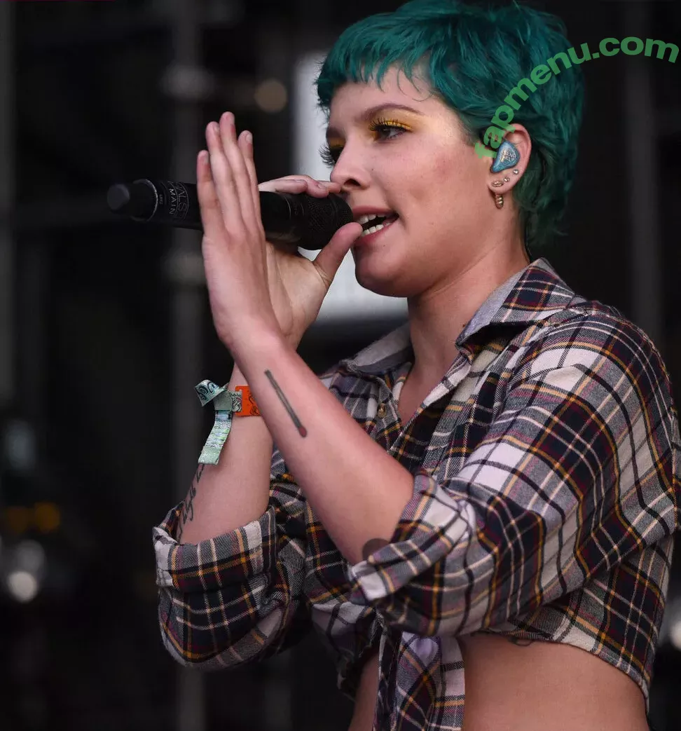 Halsey nude photo #0706 (iamhalsey / yammahaaa)