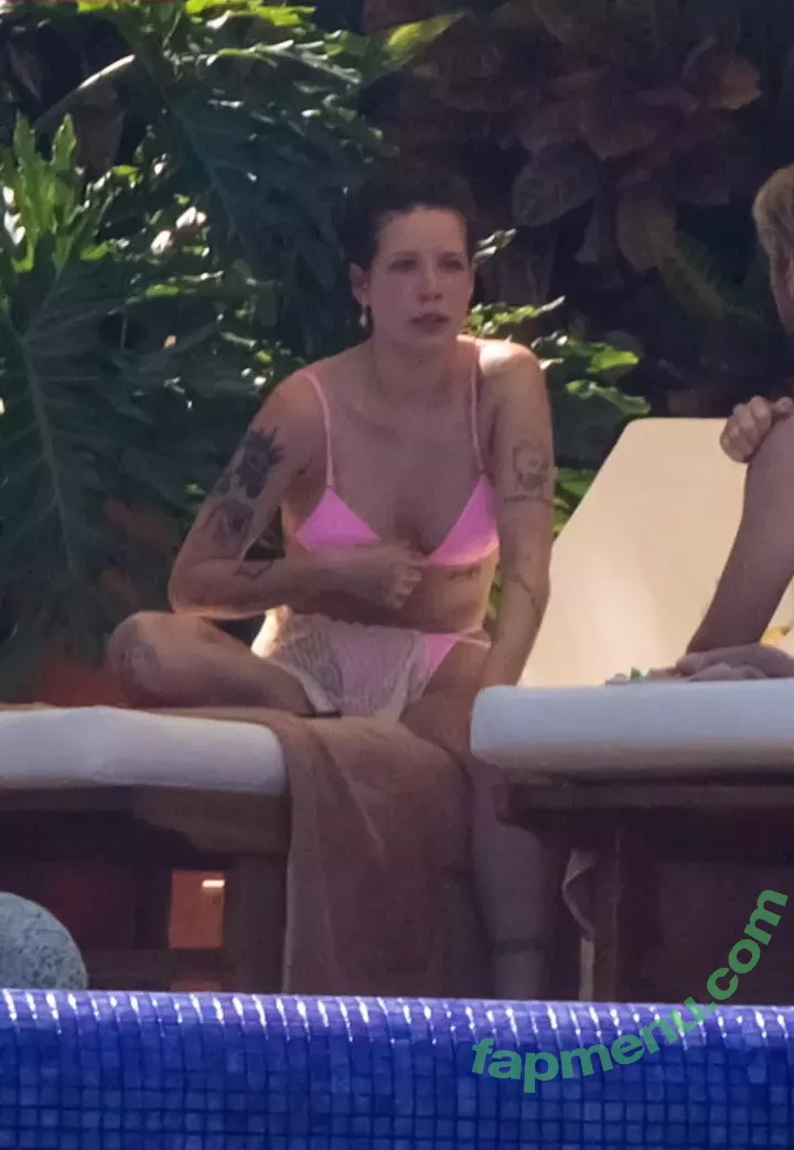 Halsey nude photo #0839 (iamhalsey / yammahaaa)