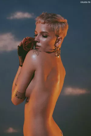 Halsey / iamhalsey / yammahaaa nude photo #1077