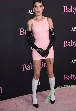 Halsey / iamhalsey / yammahaaa nude photo #1097