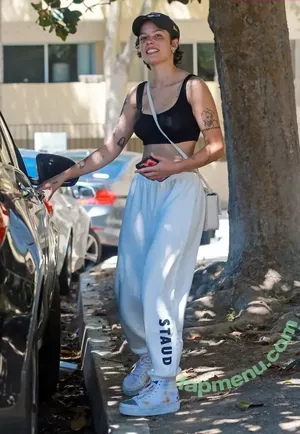 Halsey / iamhalsey / yammahaaa nude photo #1175