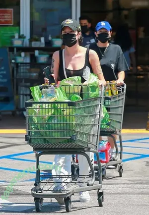Halsey / iamhalsey / yammahaaa nude photo #1176