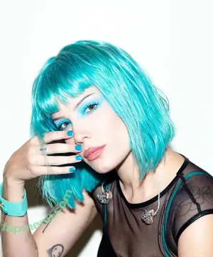 Halsey / iamhalsey nude photo #1284