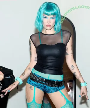 Halsey / iamhalsey nude photo #1288