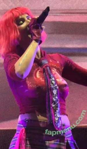 Halsey / iamhalsey nude photo #1296