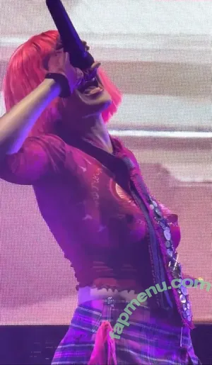 Halsey / iamhalsey nude photo #1297