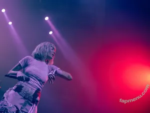 Halsey / iamhalsey / yammahaaa nude photo #1412