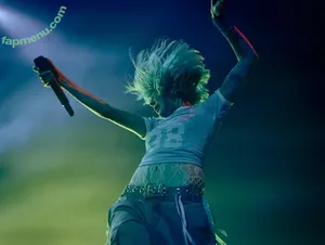 Halsey / iamhalsey / yammahaaa nude photo #1417